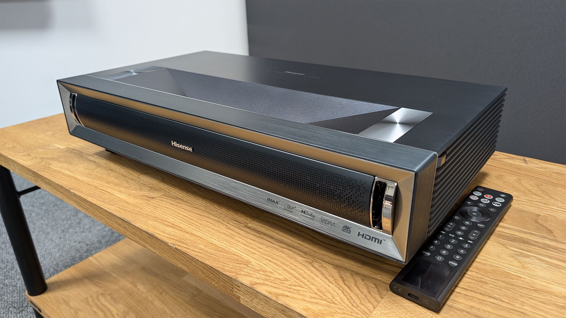 comparativa brillo y color epson ls800 hisense px3 pro