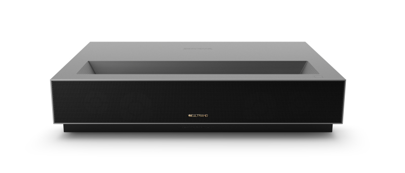 Conectividad trasera del WEMAX Nova con triple HDMI